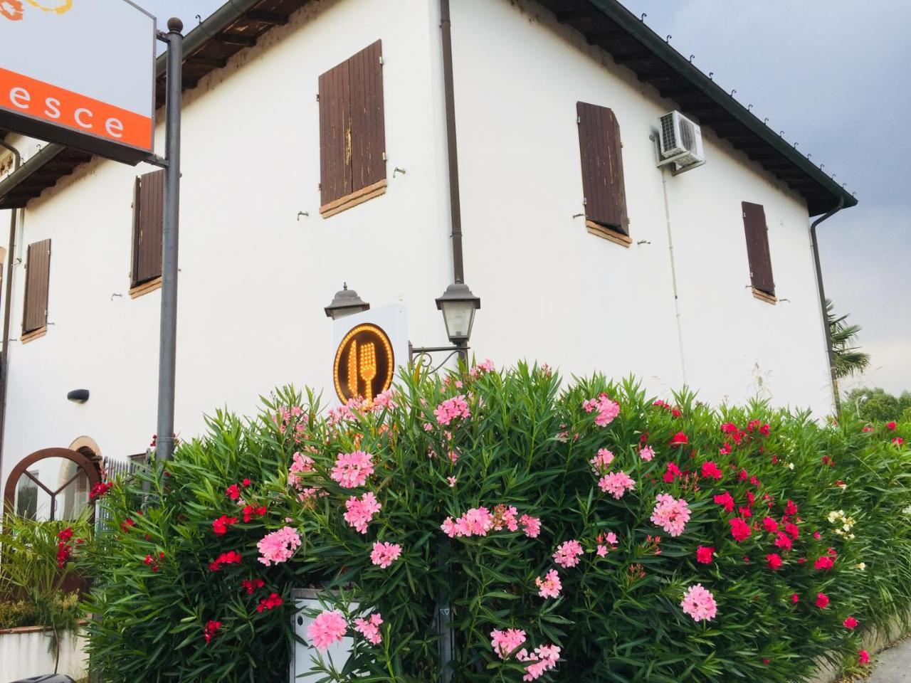 La Dei Gagliardi Hotel